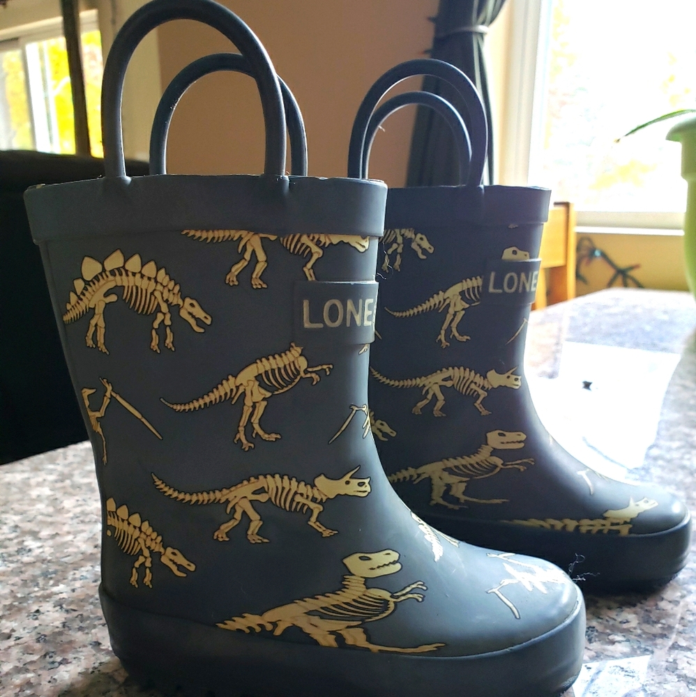 Kids Lone Cone rain boots
